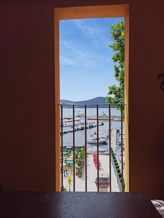 O Reves Ailleurs Bed & Breakfast Saint-Cyr-sur-Mer Eksteriør bilde